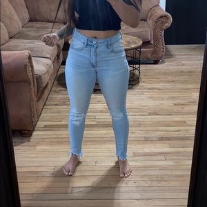 Light washed jeggin jeans